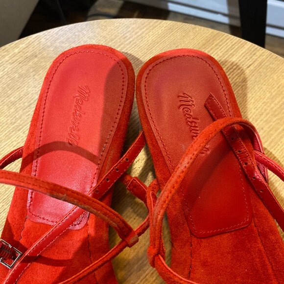 Madewell Maycie Asymmetric T-Strap Sandal - Picture 4 of 9